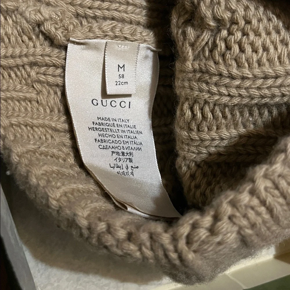 The North Face Gucci beanie New in box - Picture 3 of 8